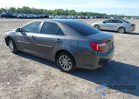 2014 Toyota Camry L z USA, uszkodzony, nr VIN 4T1BF1FK0EU817180
